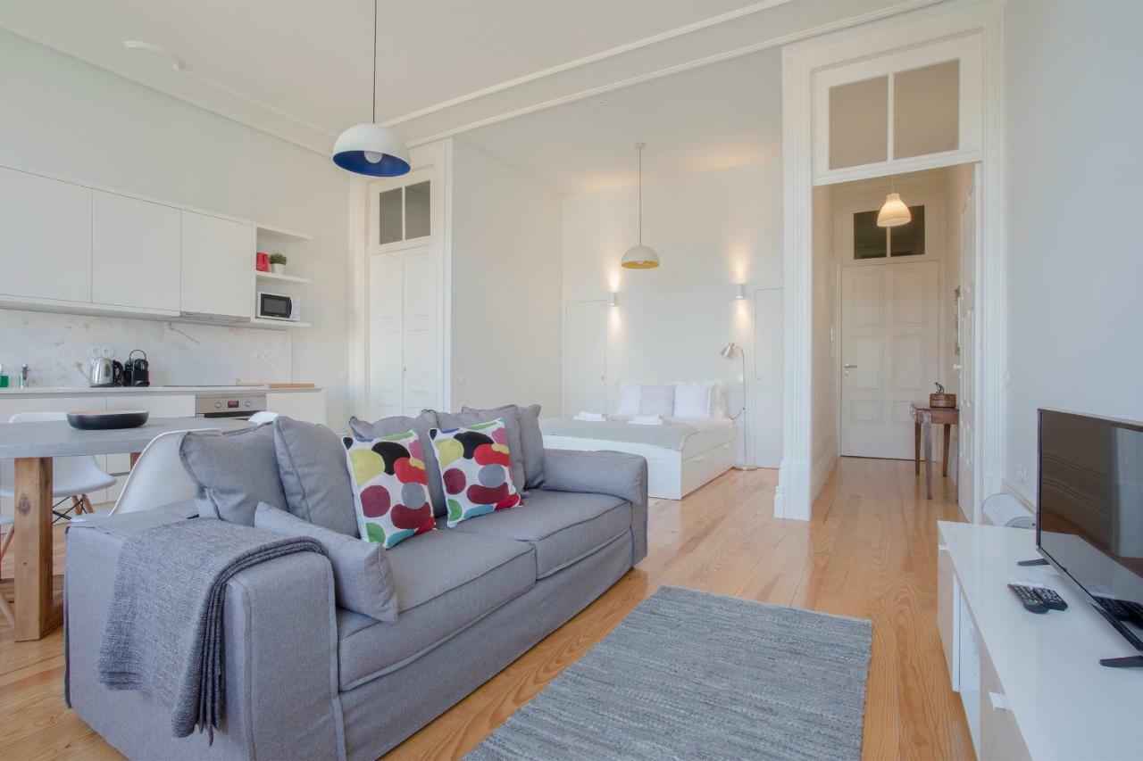 Downtown Spacious Studio Porto Luaran gambar