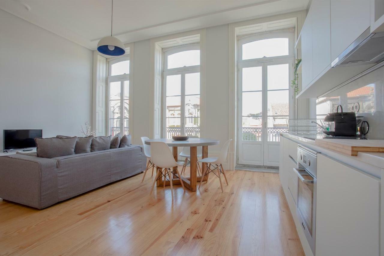 Downtown Spacious Studio Porto Luaran gambar